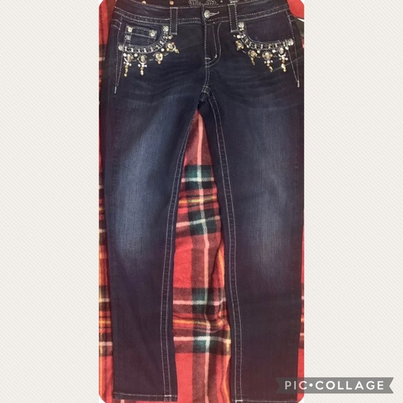 Miss Me Jeans Size 28 Signature Ankle Skinny
Nwt Super Sweet! Super RARE ๐ฅ๐ฅ - Picture 10 of 12
